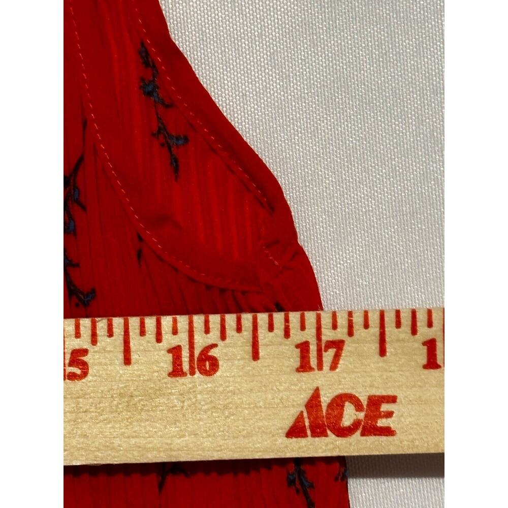 New Rose & Olive Top size M Red coral Crinkle Stretch sleeveless Coastal Career - Picture 6 of 8